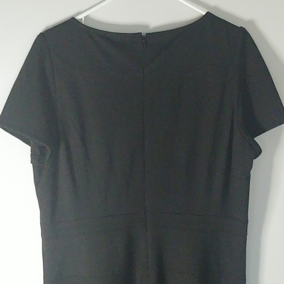 🛍️Ricki's Black midi dress - Picture 4 of 5